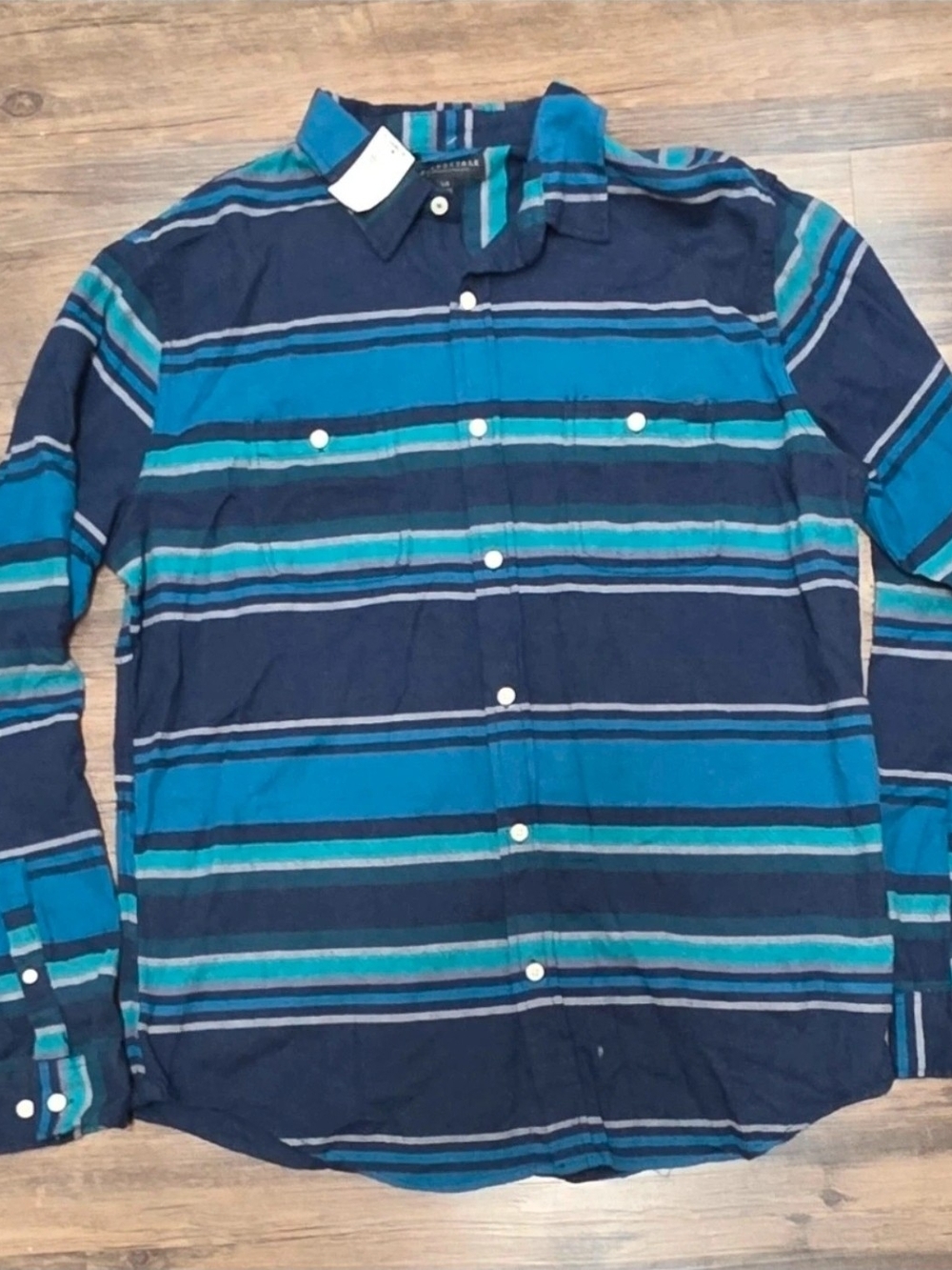 NWT Aéropostale Blue Multi-Stripe Long Sleeve Button Down Shirt (Large)